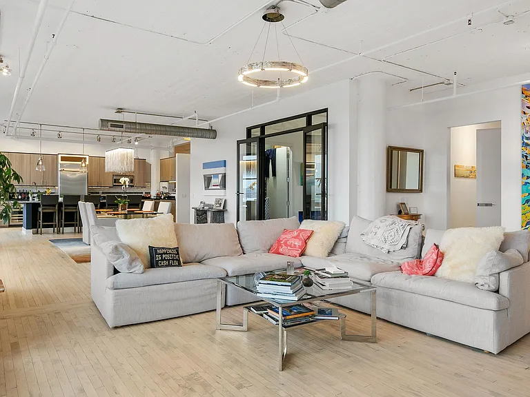 290 Market St #702 — Photo 15