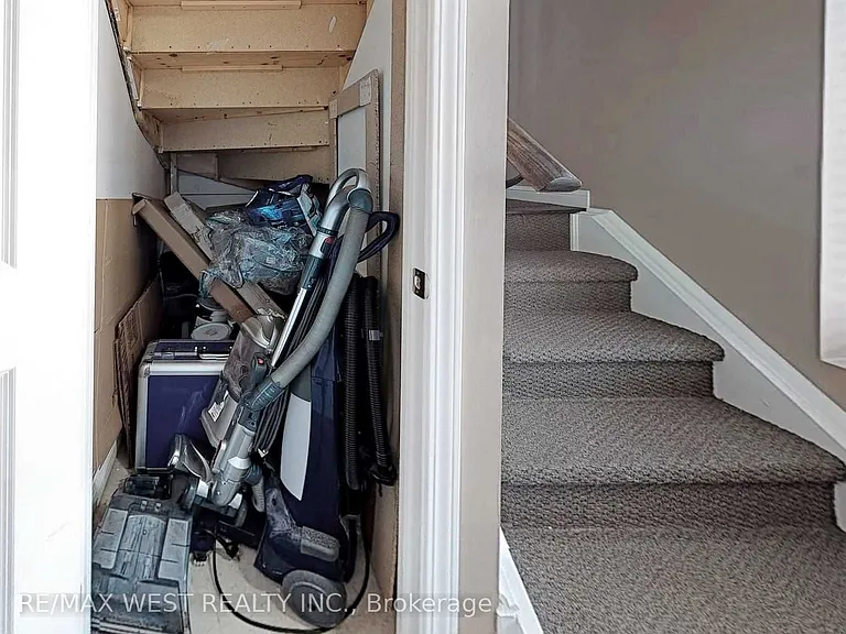 10 Foundry Ave #240 — Photo 32