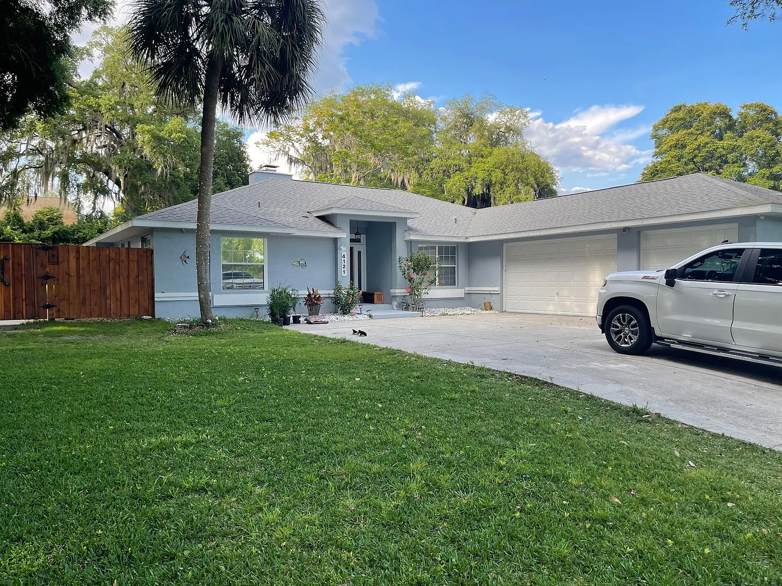 3 bed, 2.5 bath, 1926 sqft, $3,000 — Photo 1