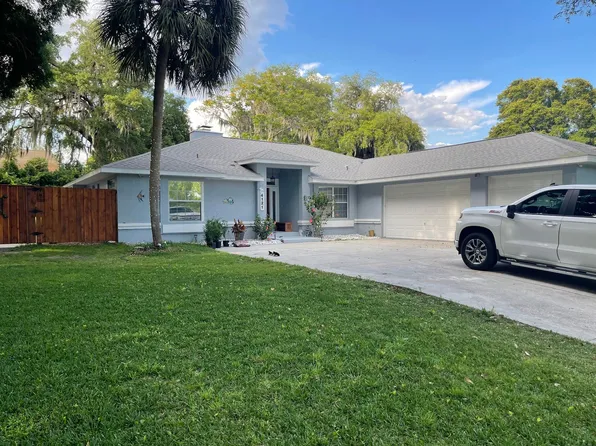 4121 Bair Ave, Fruitland Park, FL 34731