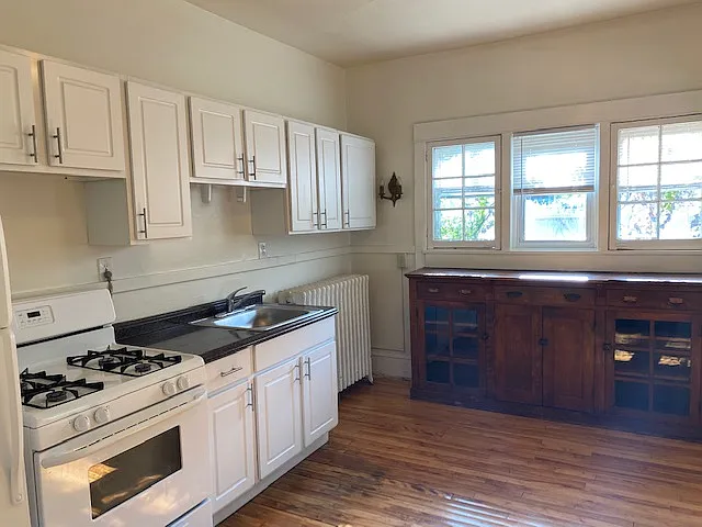715 University Ave SE #202 — Photo 6