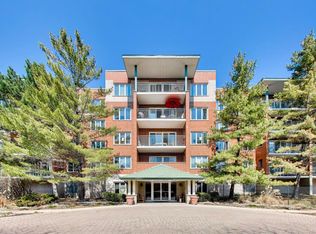 3940 W Bryn Mawr Ave APT 501, Chicago, IL