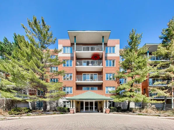 3940 W Bryn Mawr Ave APT 501, Chicago, IL 60659