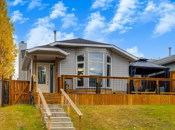 228 S Deer Ridge Pl SE, Calgary, AB T2J 6X6