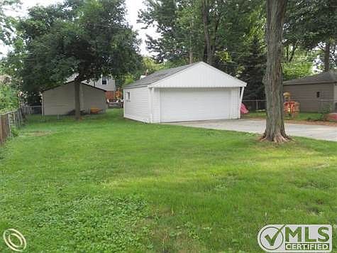 Large Back Yard