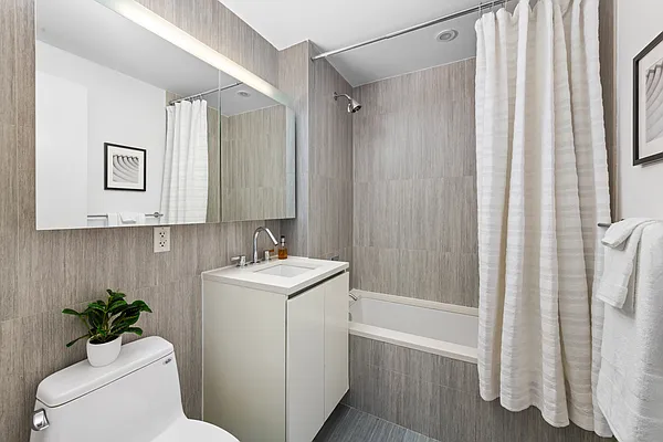 Sold by Compass | media 7