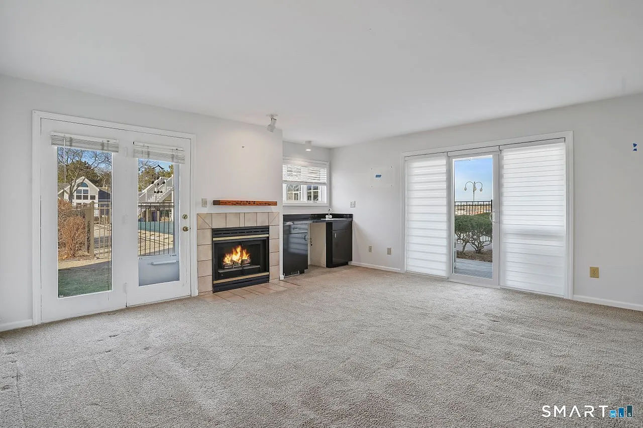 1 bed, 1199 sqft, $3,250 — Photo 2
