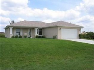 2702 4th St SW, Lehigh Acres, FL 33976