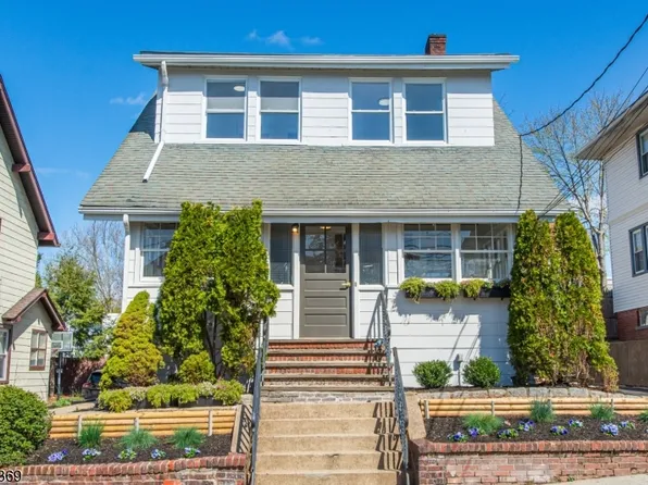 23 Ashwood Ter, West Orange Twp., NJ 07052