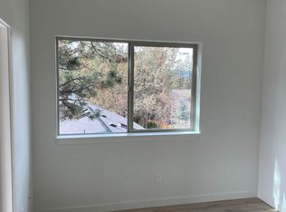 202 SW Maricopa Dr #B, Bend, OR 97702