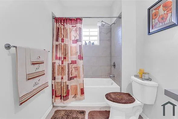 424 NE 4th Ave #424 — Photo 14