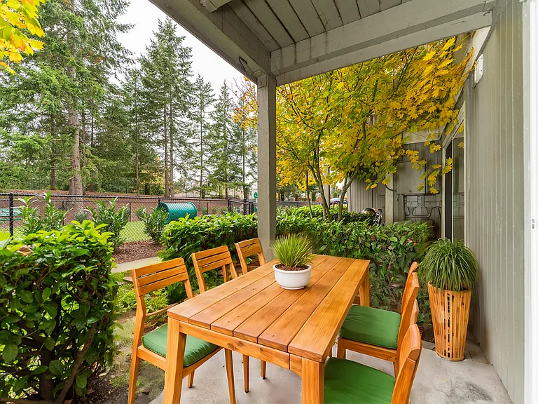 Staged Patio Staged Patio