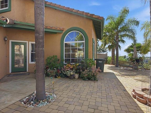 2nd image of 842 Porter Way