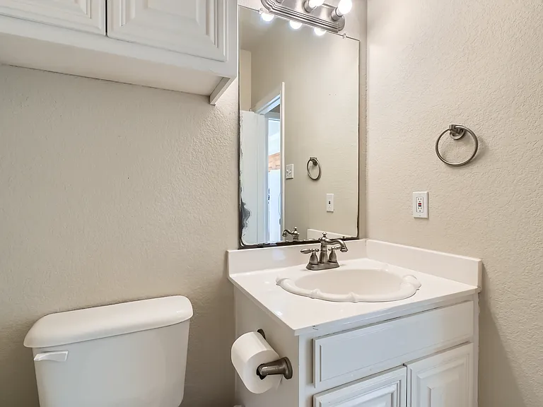 1880 Woodchase Dr — Photo 20