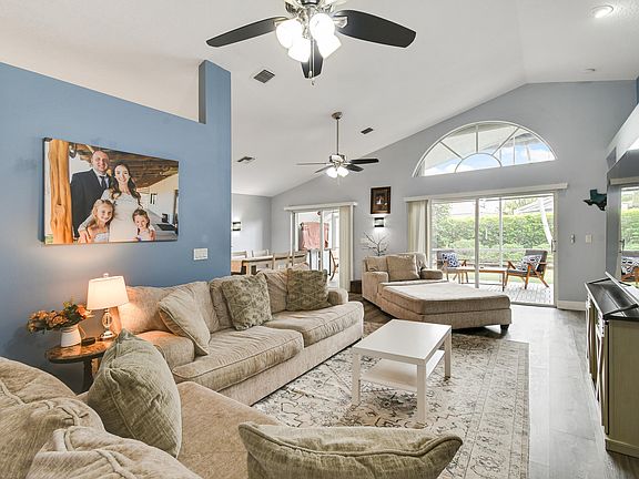 5th image of 1644 Oak Berry Circle