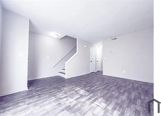 128 Langley Dr #C — Photo 6
