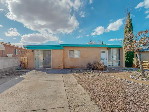 1625 Stanford Dr SE, Albuquerque, NM 87106