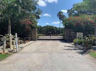 380 N River Rd, Venice, FL 34293