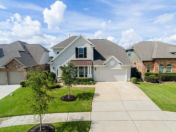 3rd image of 2106 Nogalas Ln