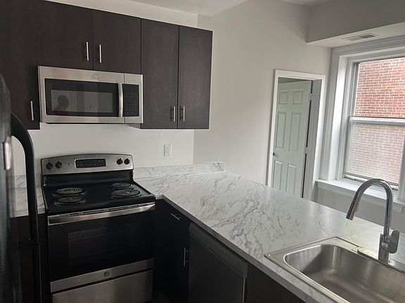 2nd image of 5215 Schuyler St APT B407