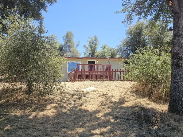 46200 Eastwood Dr N, Oakhurst, CA 93644