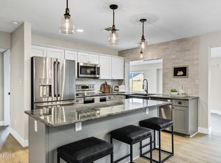 3701 W Phelps Rd, Phoenix, AZ 85053