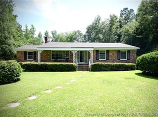 452 Bee Gee Rd, Lumberton, NC 28358