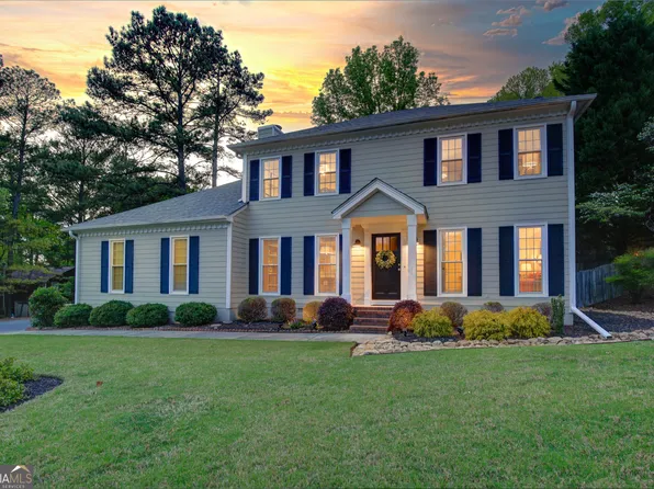 200 Lanyard Loop, Peachtree City, GA 30269