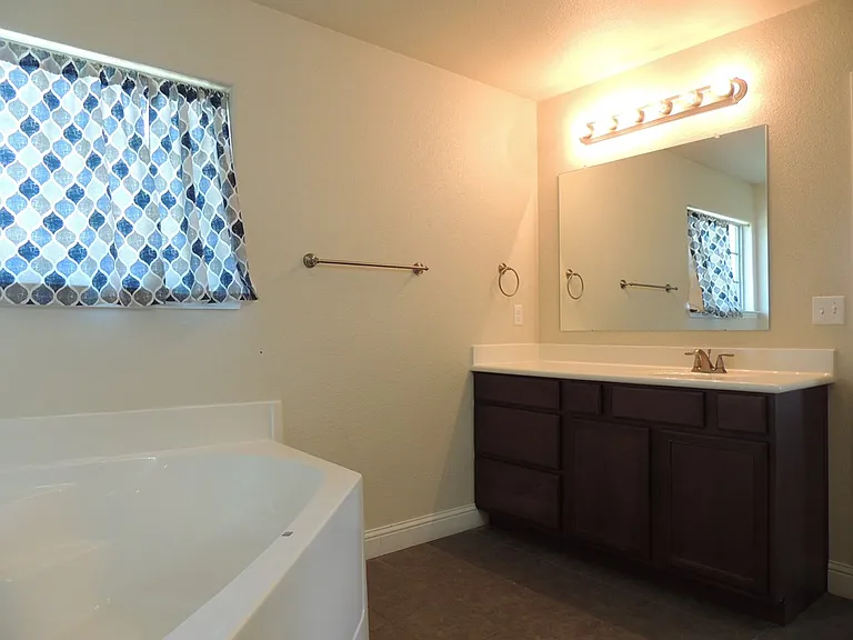 6200 Crosley Dr — Photo 18