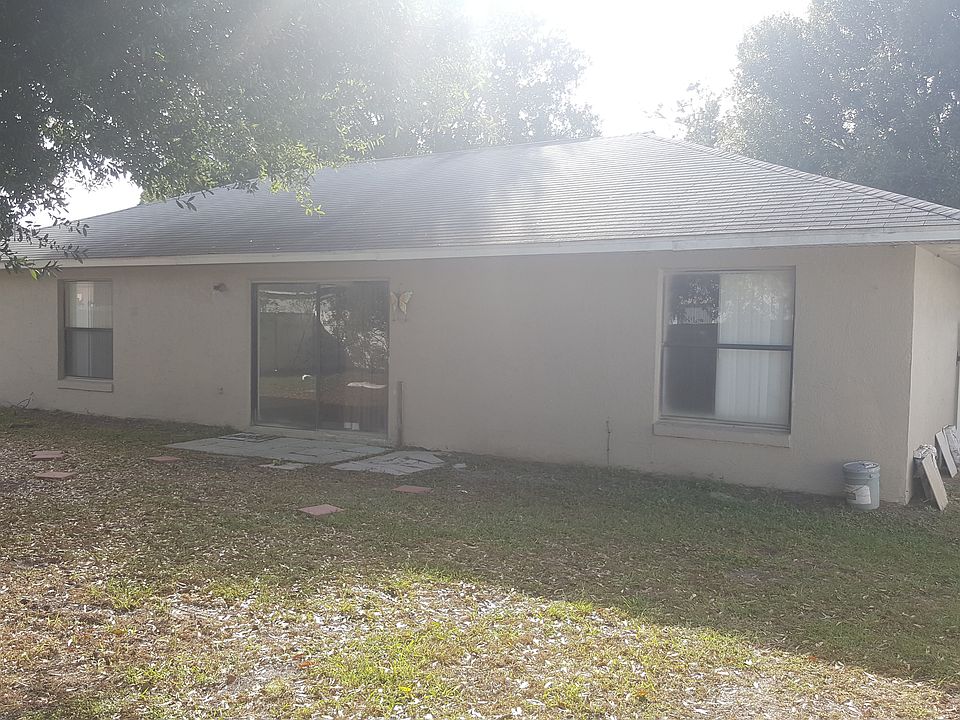1st image of 634 Muskrat Dr