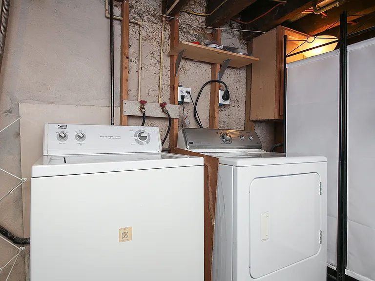 816 Carpenter St #1F — Photo 8