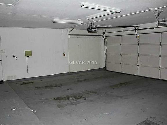 5th image of 1563 Berendo Dr