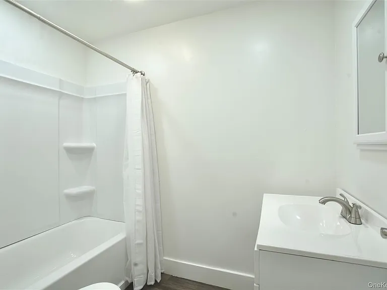 120 Main St #4D — Photo 10