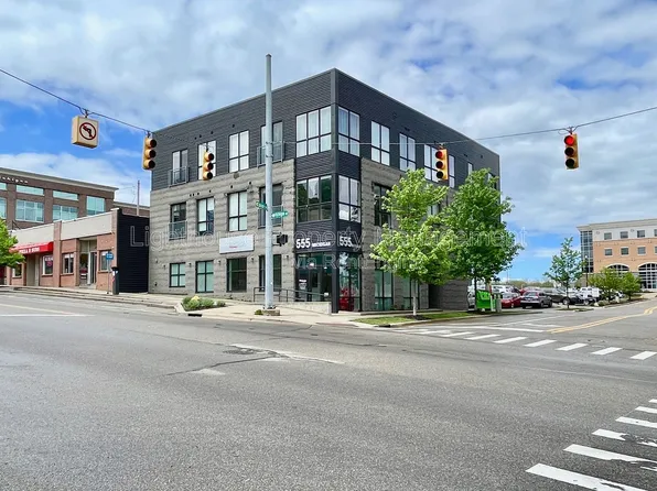555 Michigan St NE, Grand Rapids, MI