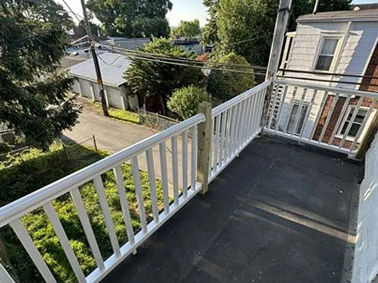 25 S Ann St — Photo 9