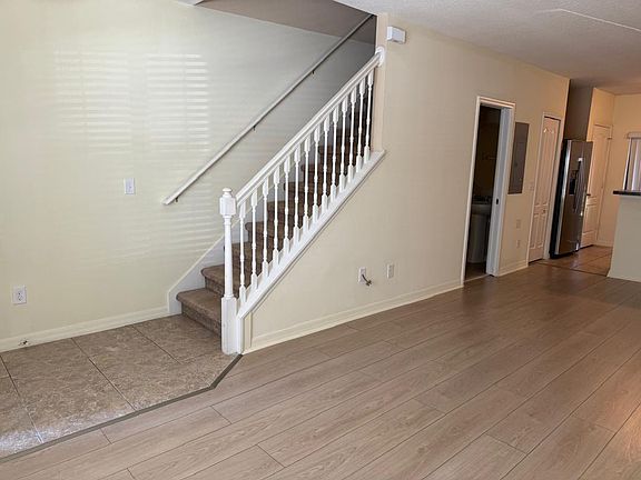 2nd image of 1350 Windsor Lake Cir