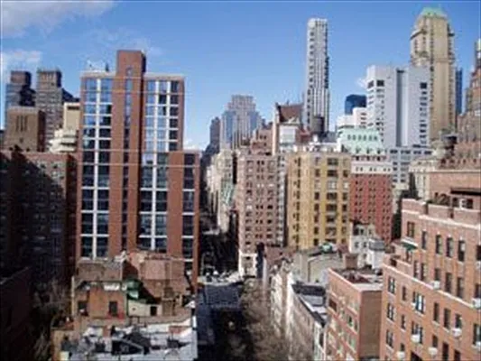 Sold by Citi Habitats | media 9