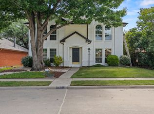 1721 Creekpoint Dr, Lewisville, TX 75067