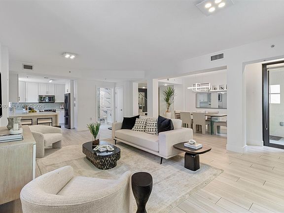 2nd image of 1650 Galiano St #Townhouse 15