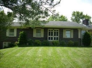 184 Oak St, Blountville, TN 37617