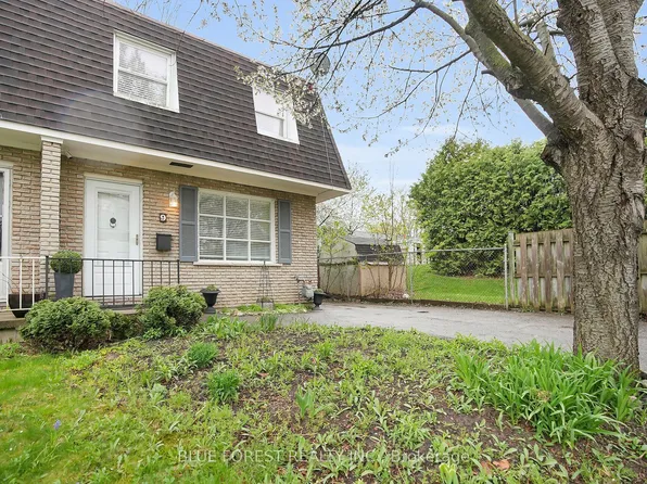 9 Ardsley Rd, London, ON N6G 2W3