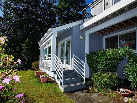 2nd image of 13215 42nd Avenue NE