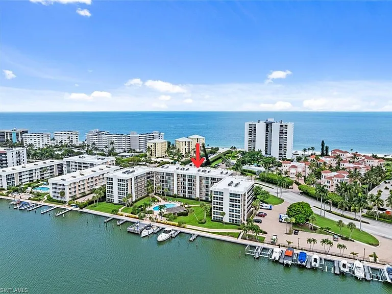 3500 Gulf Shore Blvd N #408 — Photo 25