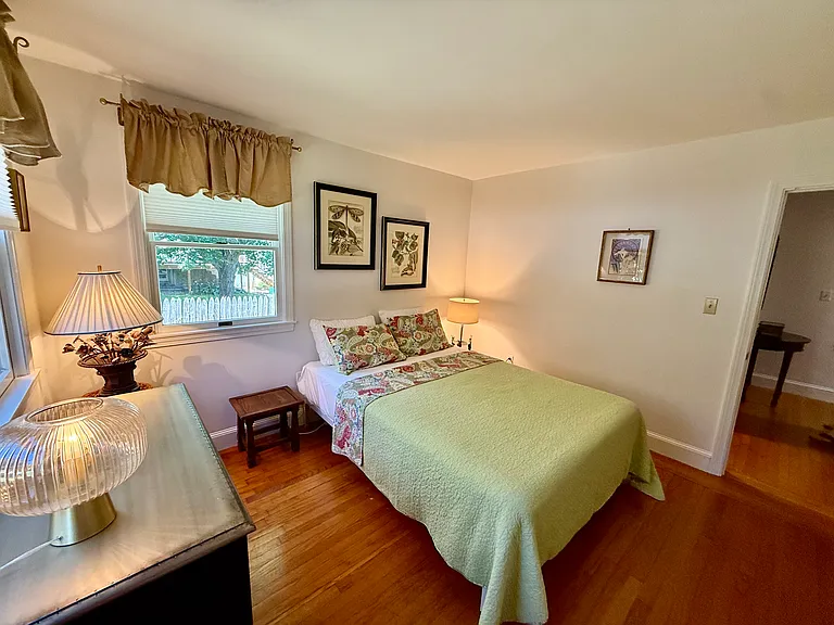 8 McCormick Rd — Photo 17