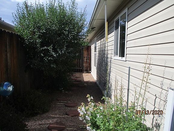 5th image of 2818 1/2 Village Park Dr