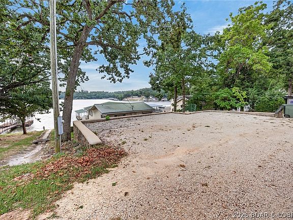 4th image of 31247 Gaslight Rd