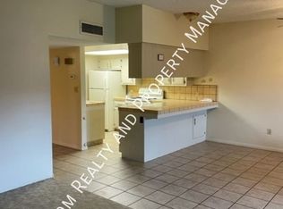 7205 Quailwood Dr APT B, Bakersfield, CA 93309