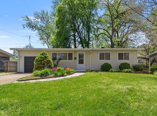 1560 Estes Dr, Florissant, MO 63031