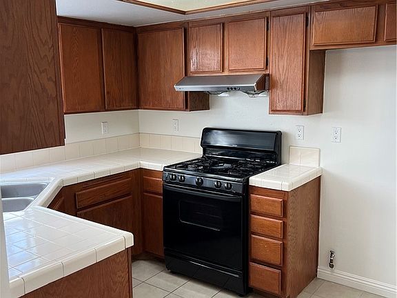 5th image of 711 W Duarte Rd APT D