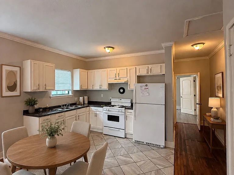 234 & 236 E Rutherford St — Photo 17